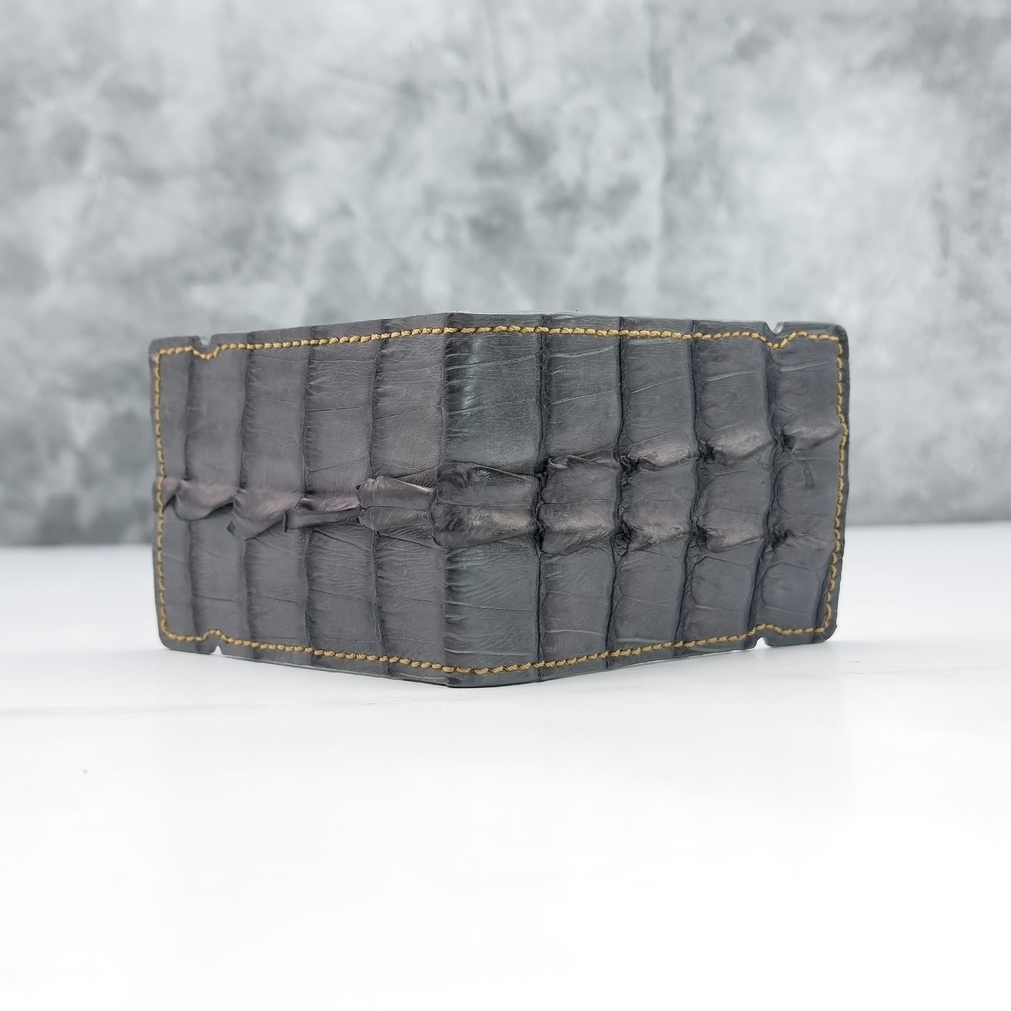 Matte Caiman Horn Back Cash Cover: Shadow Stone