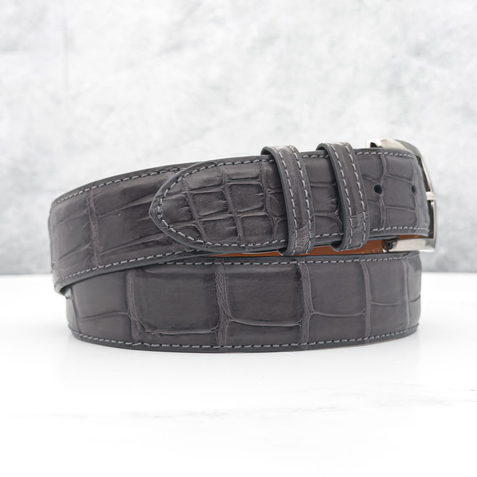 Matte Single-Piece American Alligator Belt: Grey