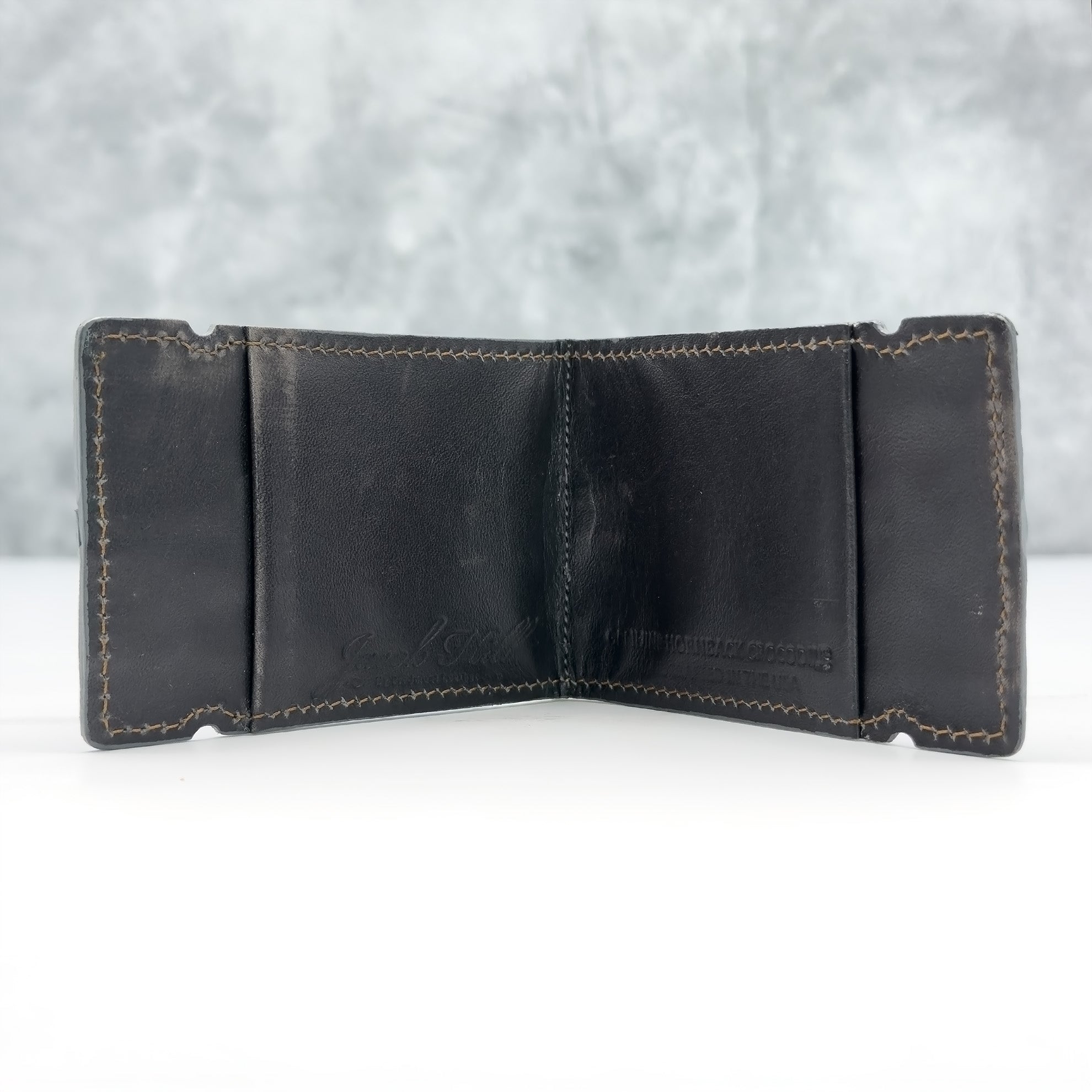 Matte Caiman Horn Back Cash Cover: Shadow Stone