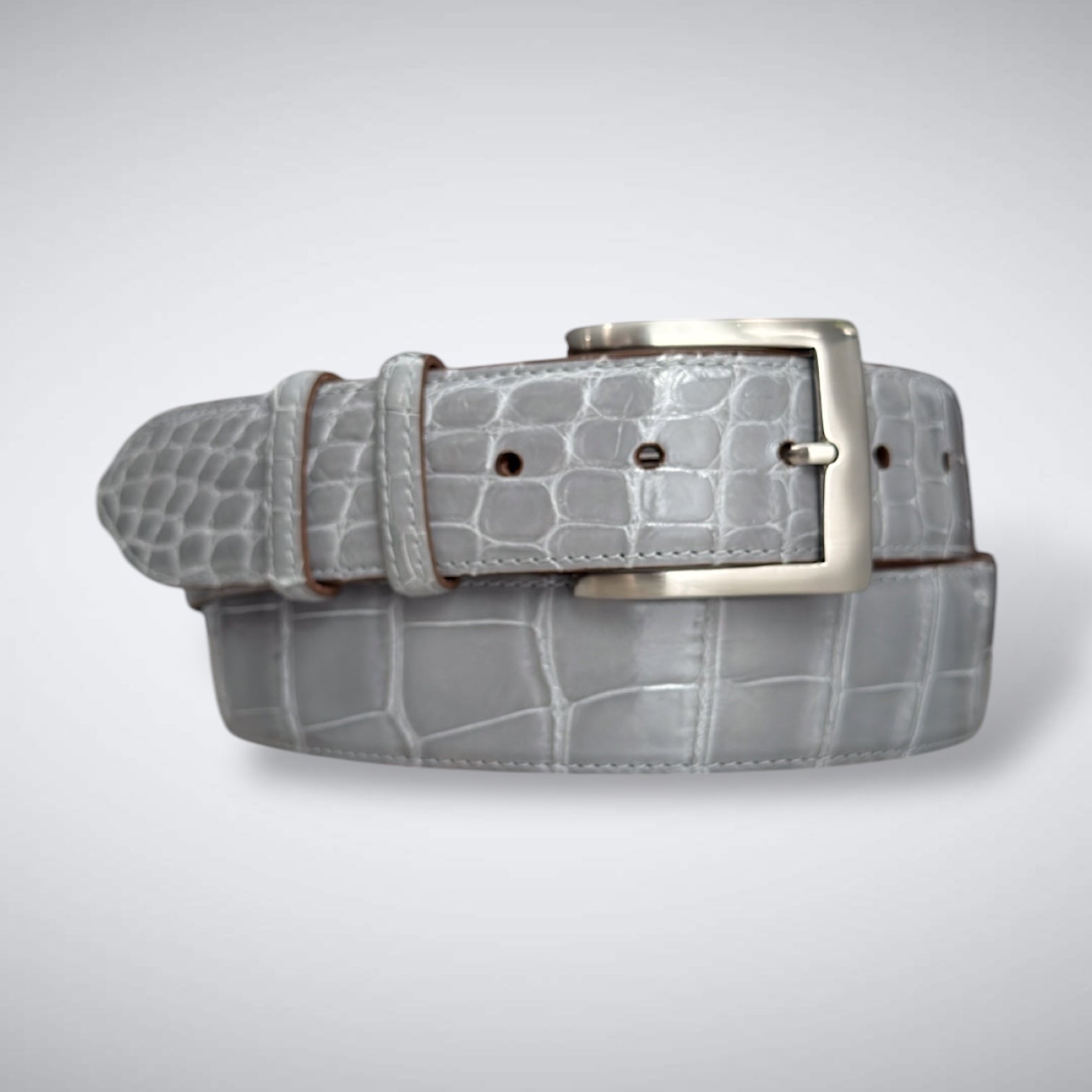 American Glazed Alligator Belt: Glacier Grey