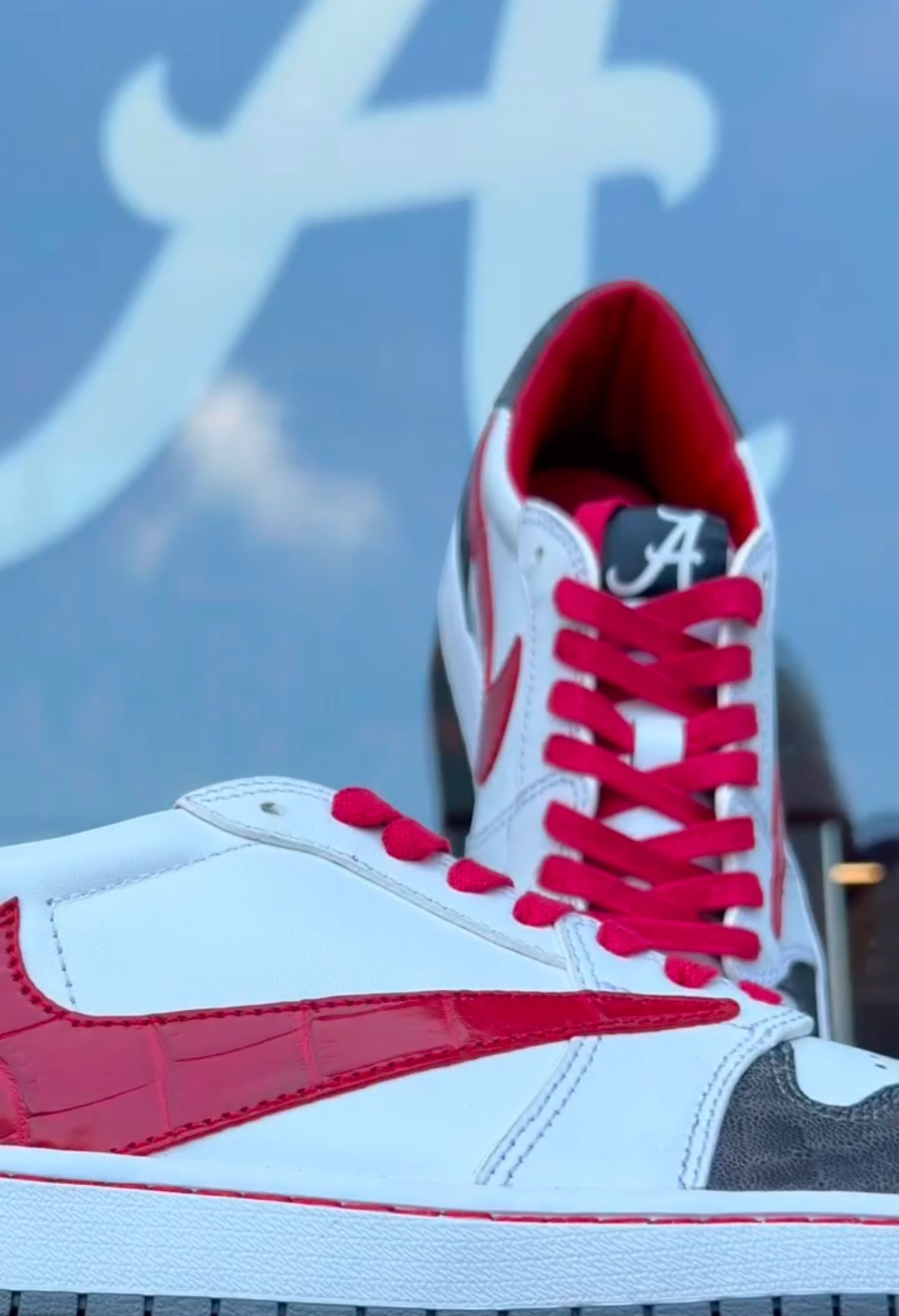 Air Jordon Low: Roll Tide