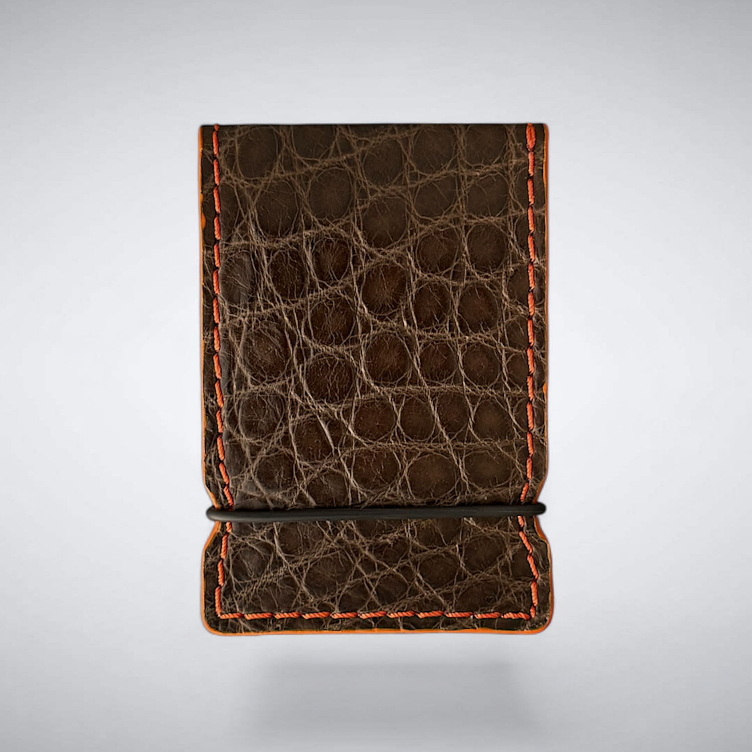 The Cavendish Cash Cover — Matte Nicotine Alligator