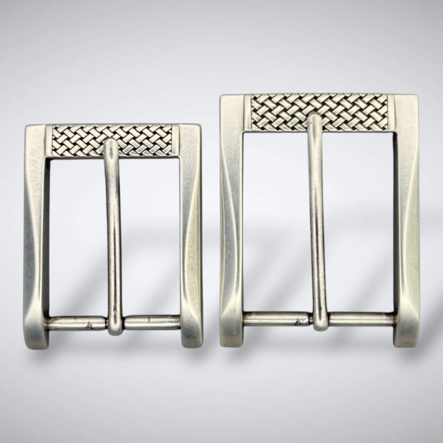 The Woven Links Buckle