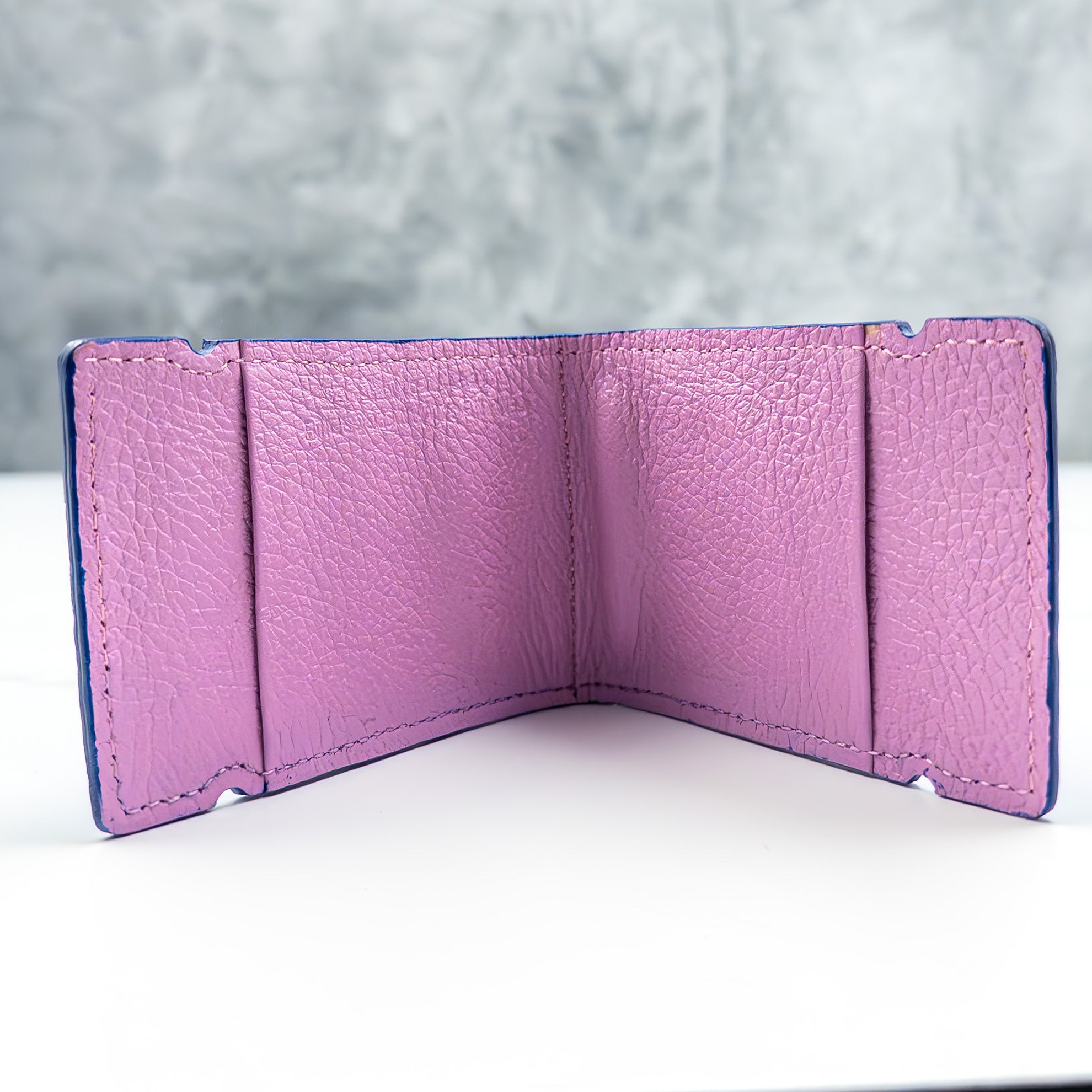 Matte Caiman Cash Cover: Vice City