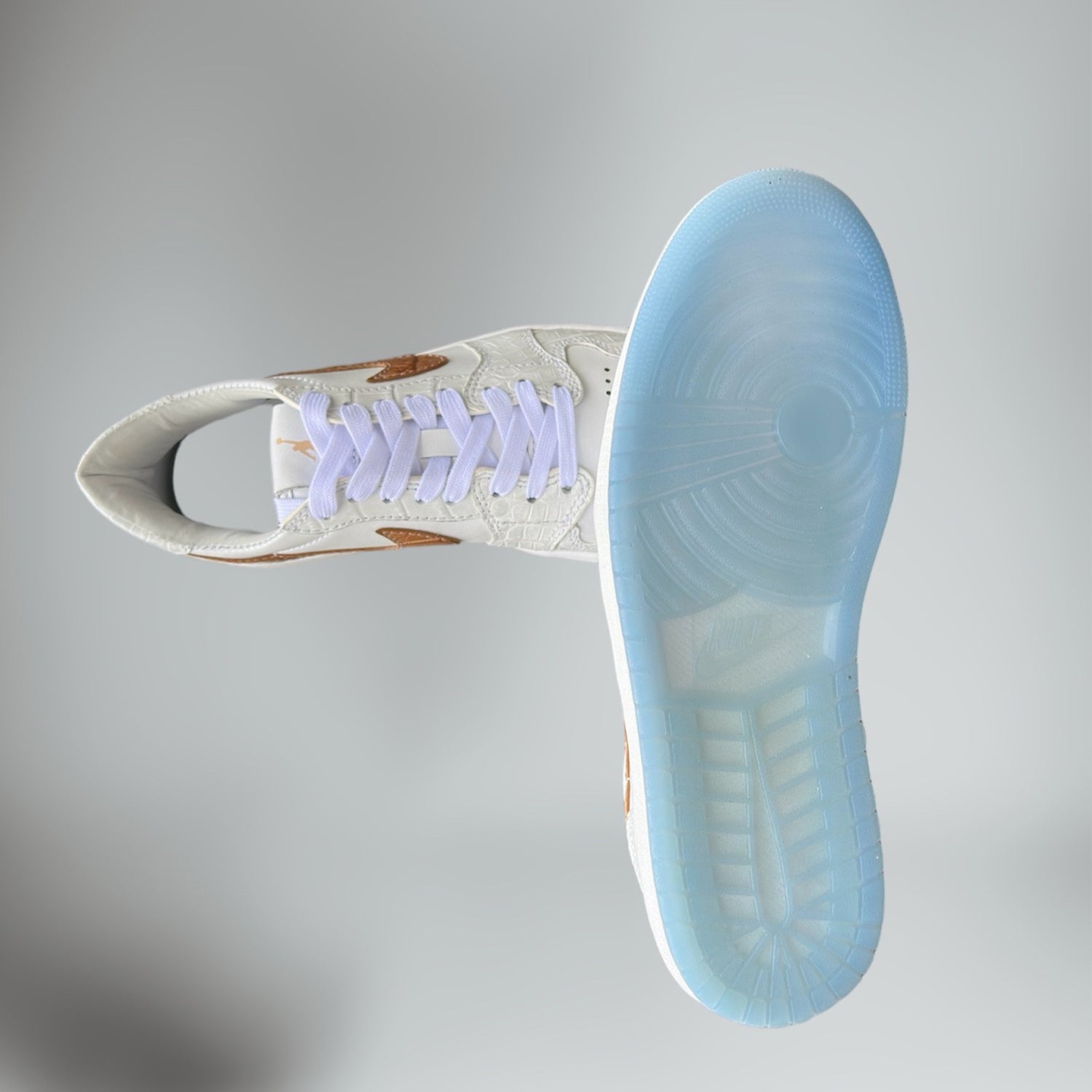 Air Jordon Golf Low: McEachern 24