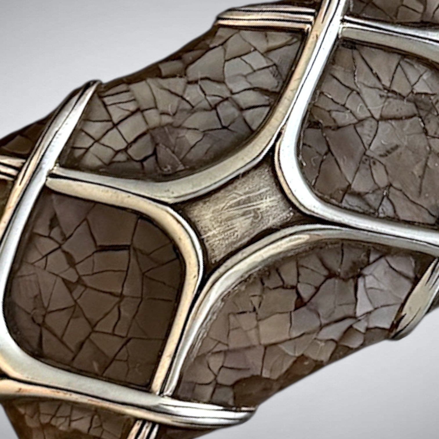 The Mossy Oak Buckle Fits 38-40mm Belts