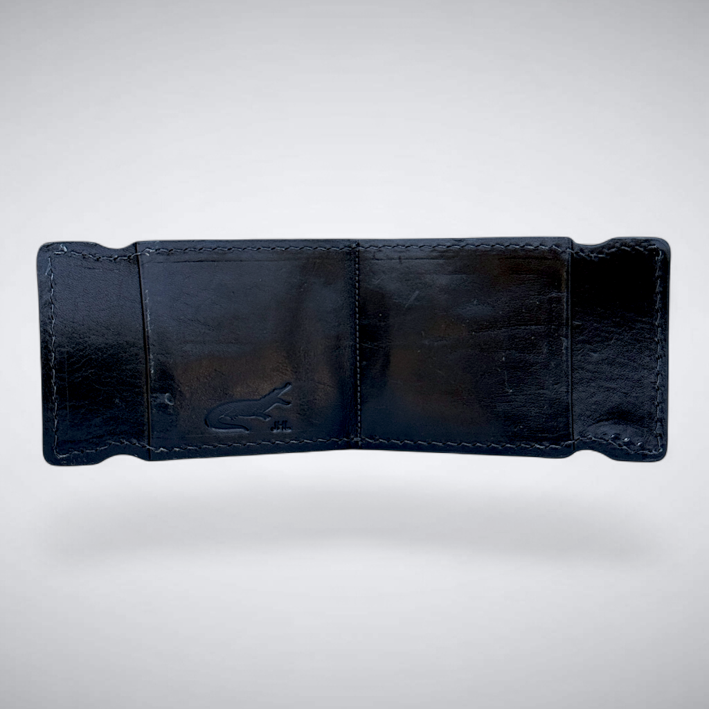 Alligator Cash Cover — Garnet Spur