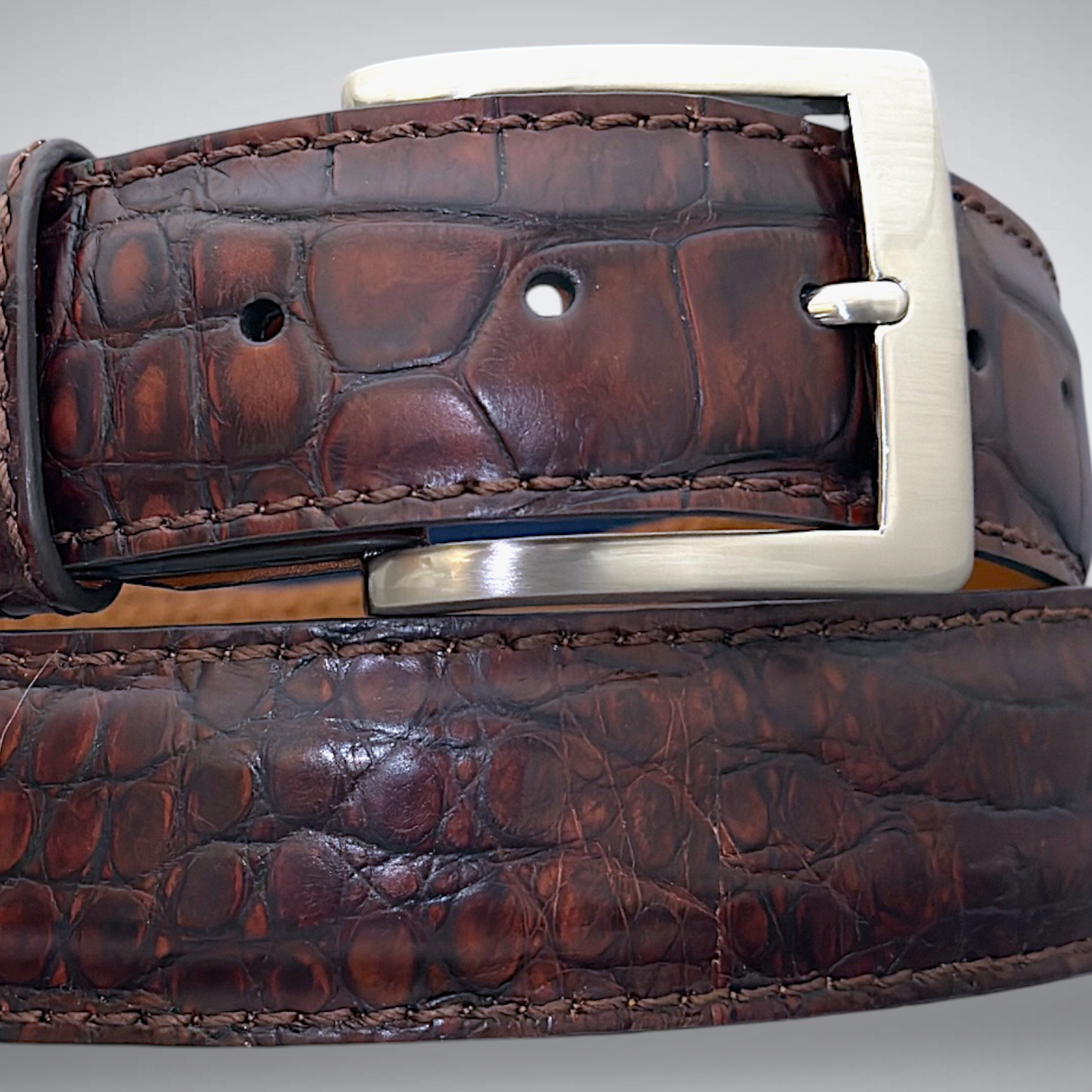 Matte Single-Piece American Alligator Belt – Atelier Marron