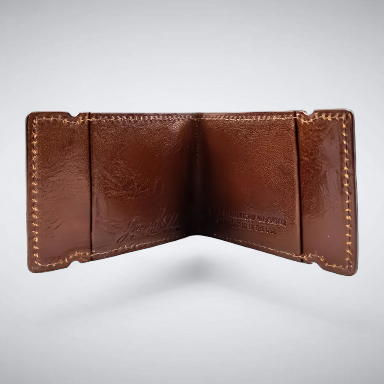 Alligator Cash Cover: Cognac Millennium