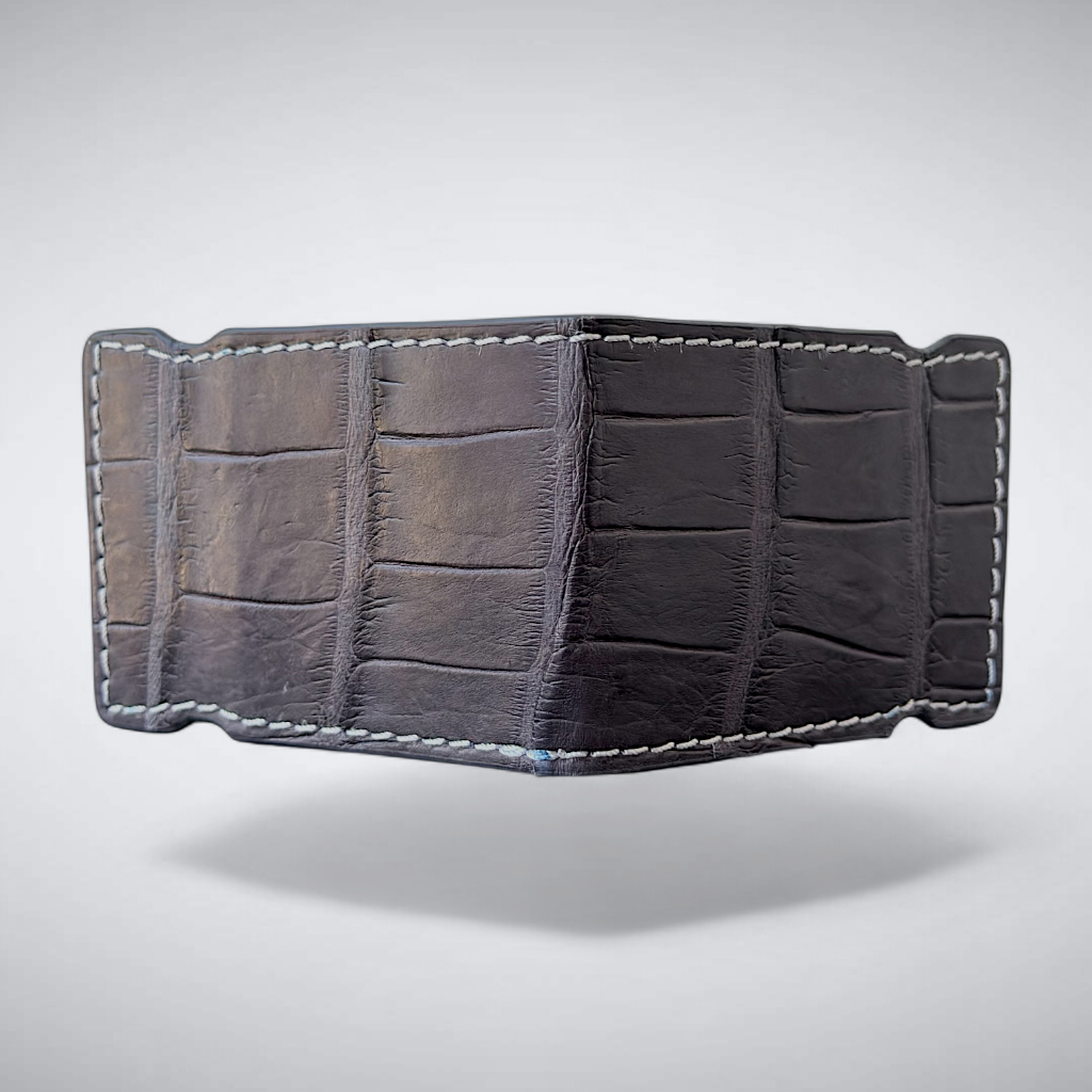 Alligator Cash Cover — Matte Gray