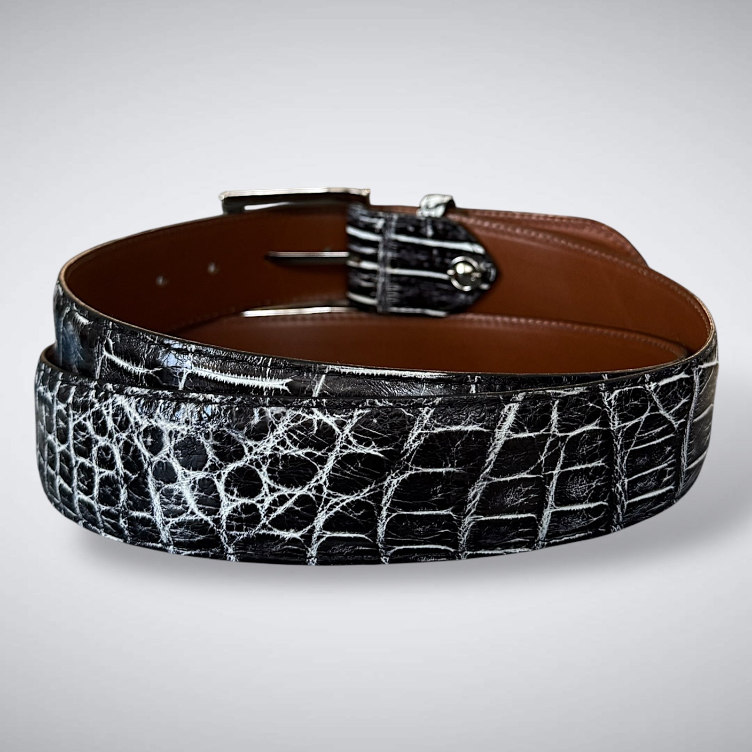 Ready To Ship One Piece Alligator Belt: Carbon PM