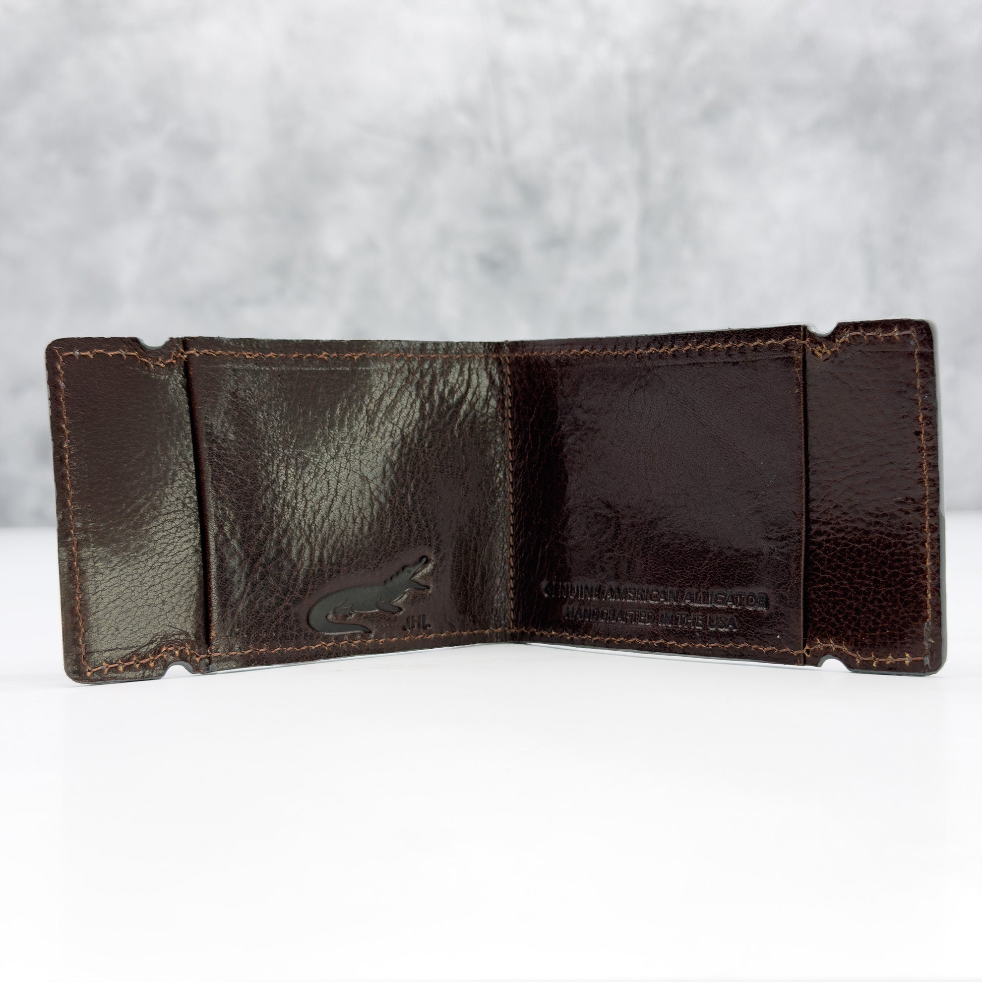 Alligator Cash Cover: Marble