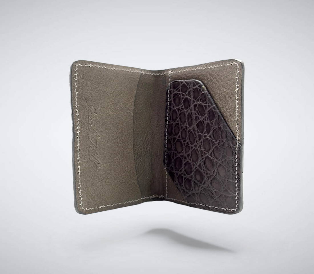 Matte Alligator Gaston Card Case: Grey