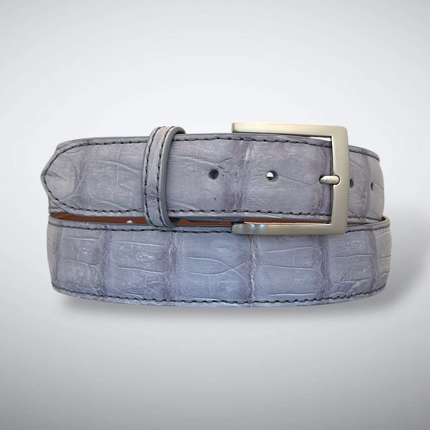 Matte Caiman Tail Belt – Soho (Light Grey / Dark Grey Stitch)