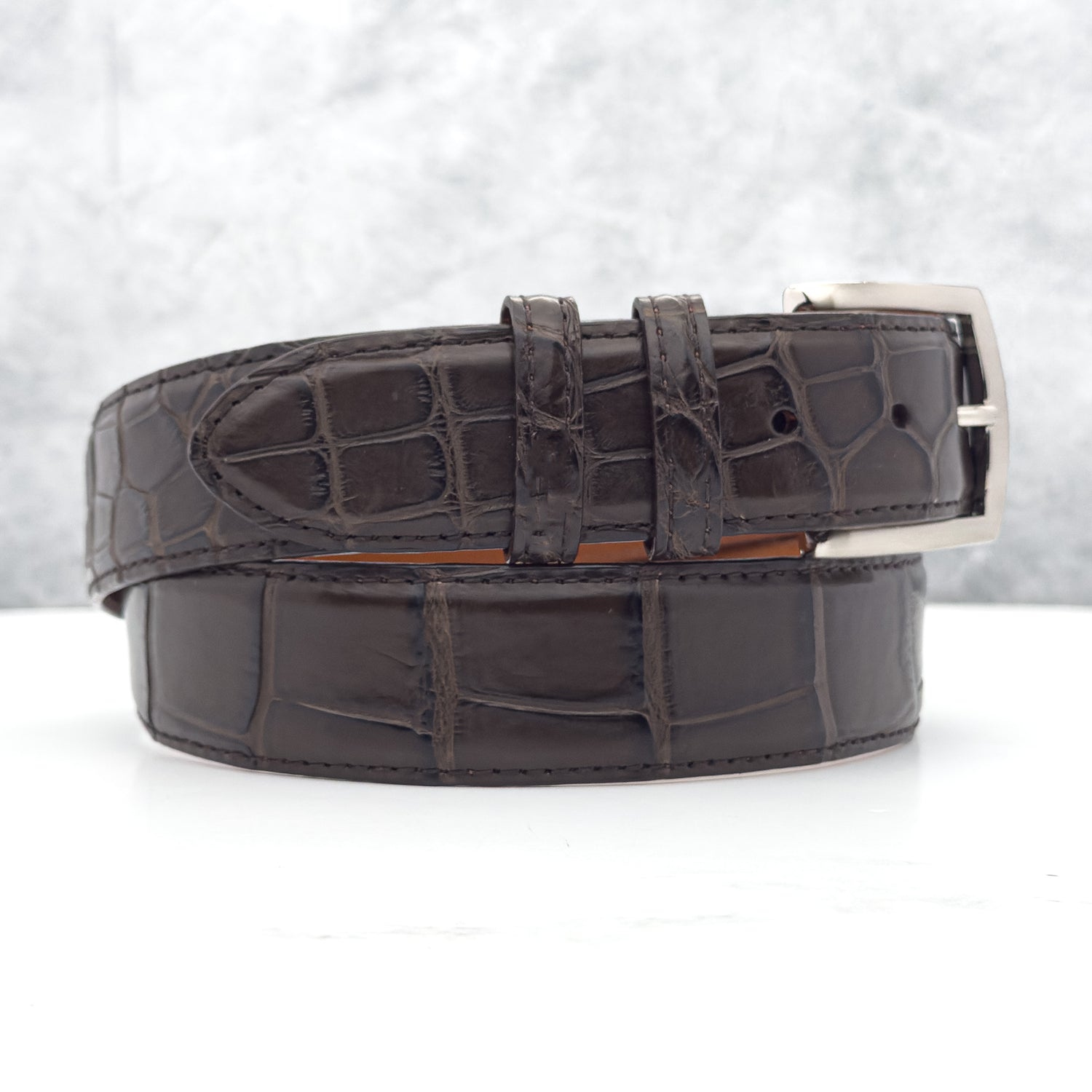 American Matte Alligator Belt One Piece: Nicotine