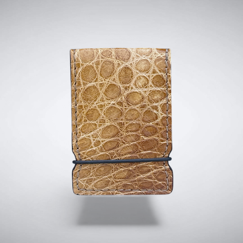 Alligator Cash Cover — Sandstone