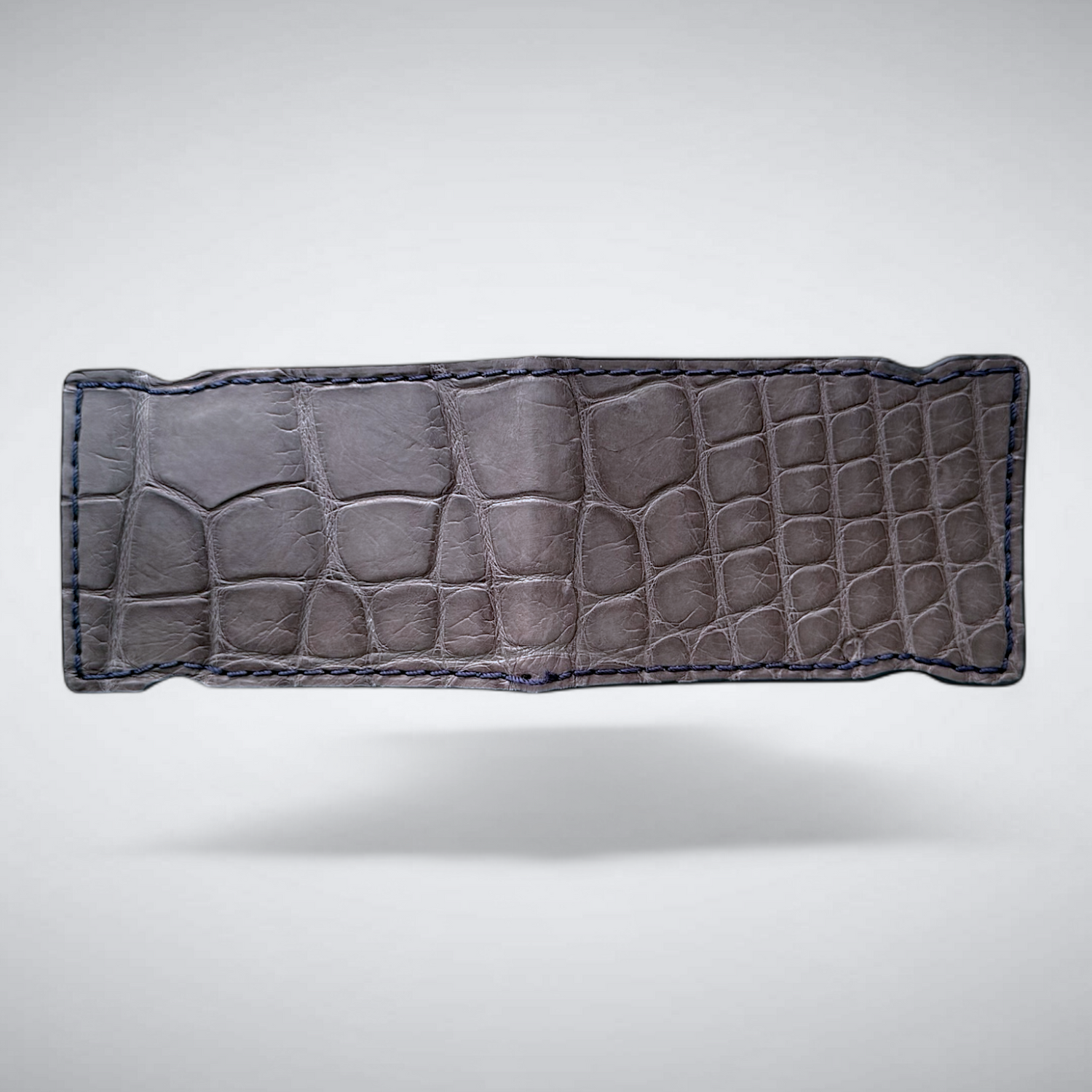 The Sterling Cash Cover — Matte Grey Alligator