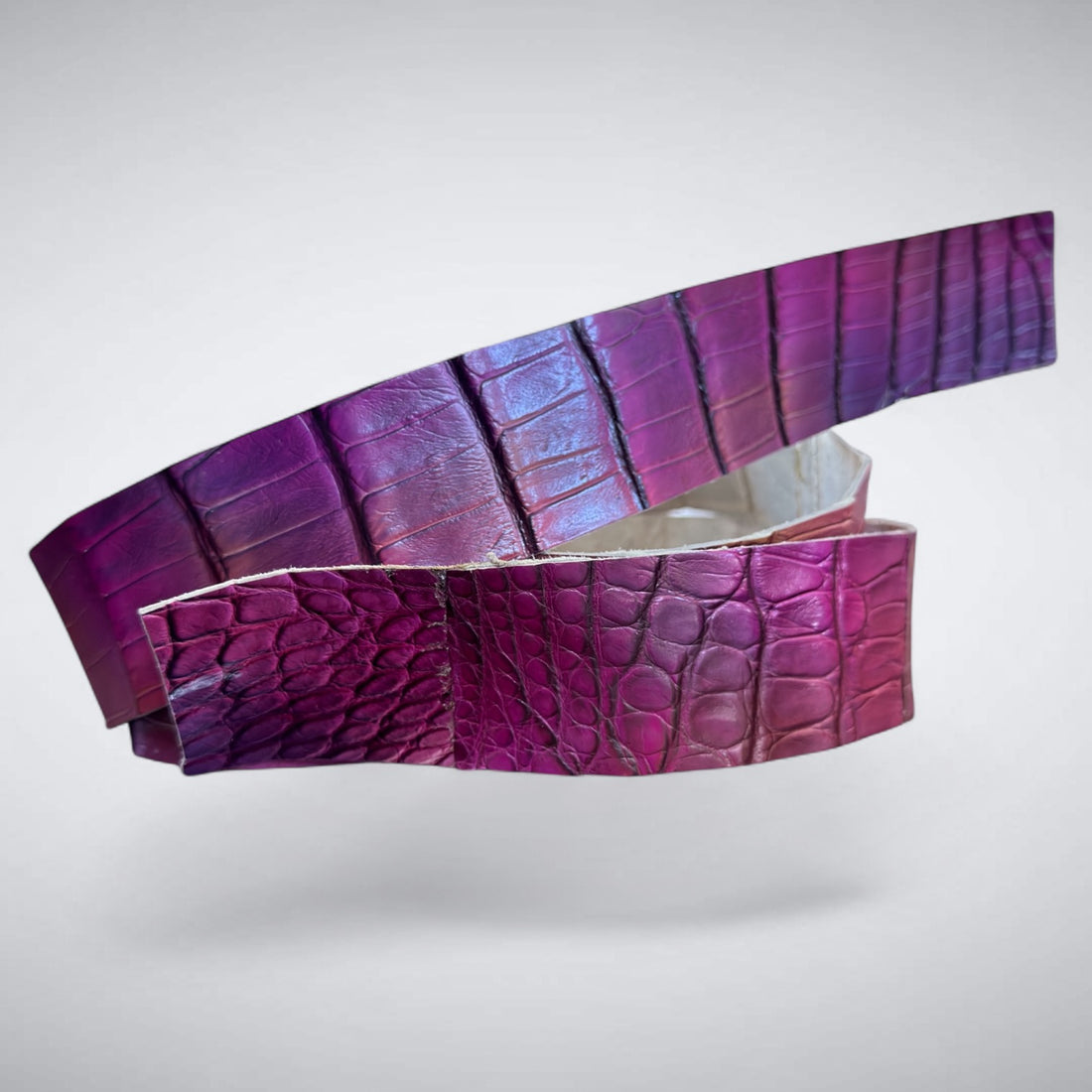 Velvet Ember Tail Reserve – Vault Alligator Belt