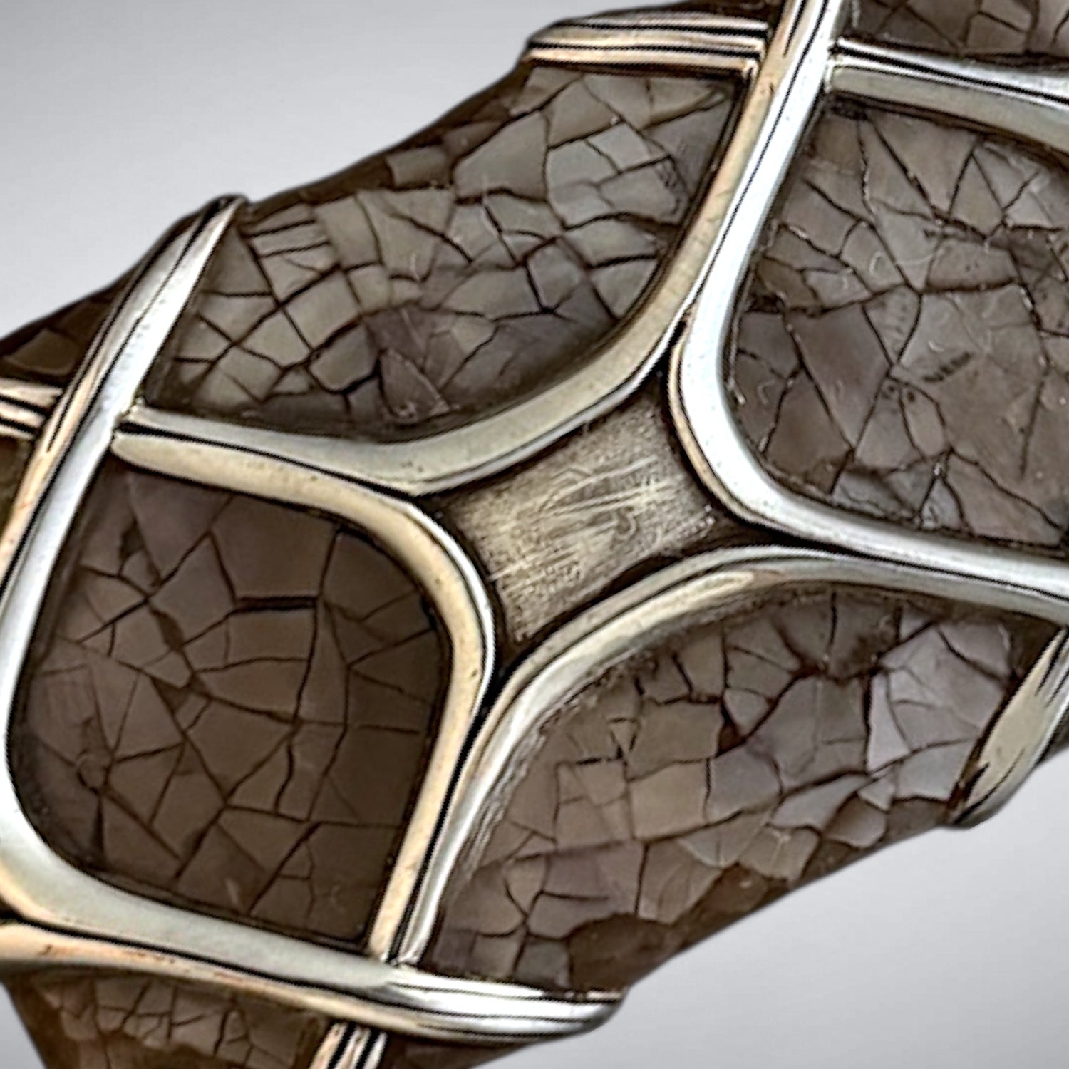 The Mossy Oak Buckle Fits 38-40mm Belts