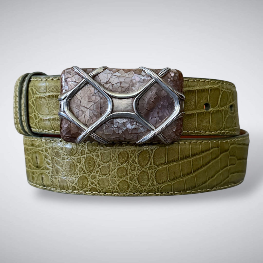 The Mossy Oak Buckle Fits 38-40mm Belts