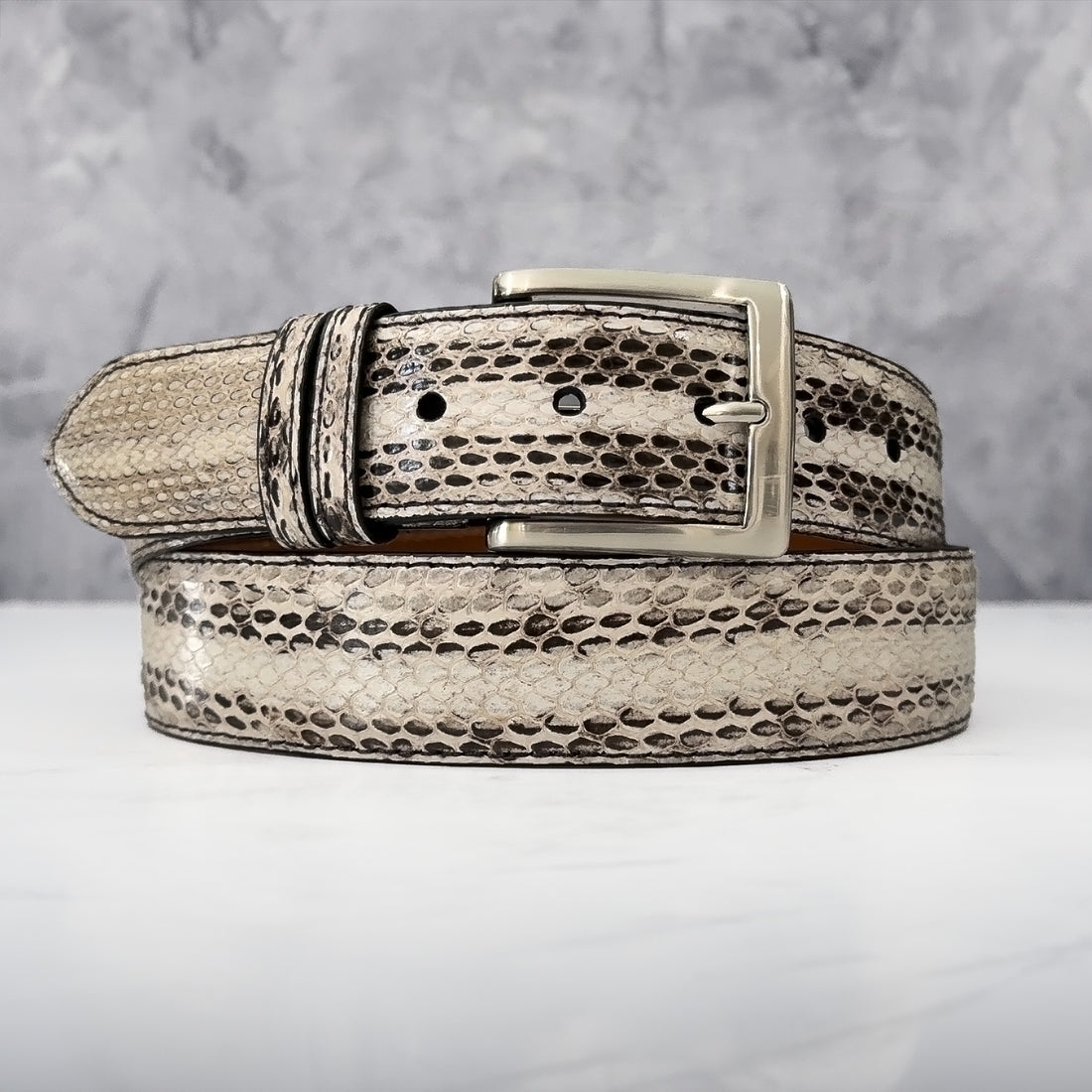Ready To Ship Racer Snake Belt: Parchment 1.5&quot; width